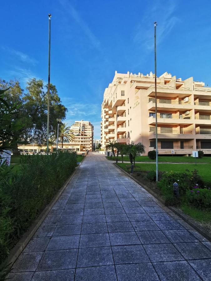 Logement Terrain De Tennis/Piscine 800M De La Mer Portimao Exterior photo
